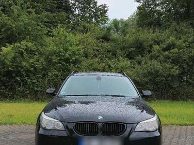 Gebraucht BMW 525 177 PS (130 kW) 2005 Schwarz Kombi