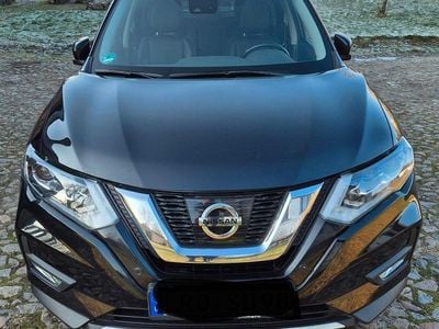 Second-hand Nissan X-Trail Tekna 177 CP (130 kW) 2018 Negru SUV