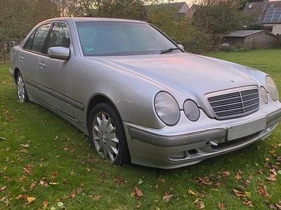 Mercedes E430