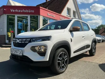 Gebraucht Dacia Spring Extreme 47 kW (65 PS) 2023 Weiß Kleinwagen