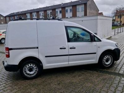 gebraucht VW Caddy Baujahr 09/2011 1.6 Diesel 55KW