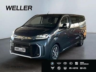 Titanium grey metallic (grau) Gebraucht 2025 Toyota Proace Team Van / Kleinbus | 42.790 € (Fairer Preis)