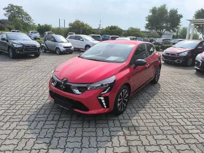 Gebraucht Mitsubishi Colt Plus 67 PS (49 kW) 2024 Rot Kleinwagen