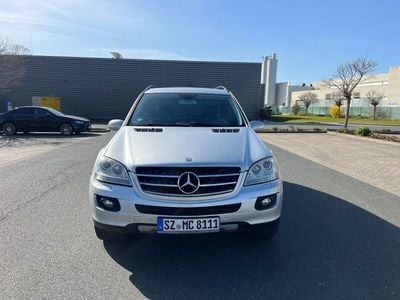 Mercedes ML320
