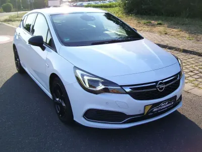 Gebraucht Opel Astra OPC 150 PS (110 kW) 2018 Weiß Limousine