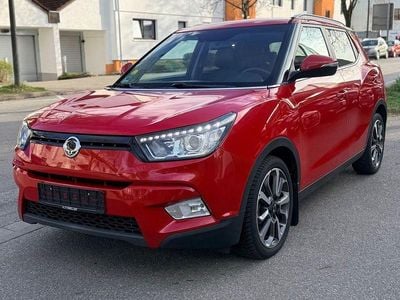 Usata SsangYong Tivoli Quartz 116 CV (85 kW) 2016 Rosso SUV