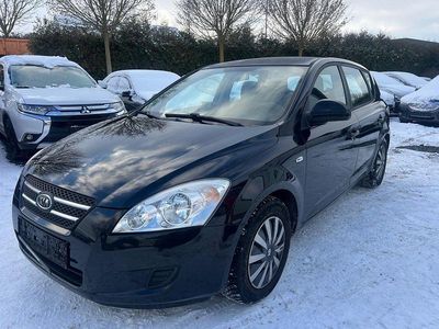 Gebraucht Kia Ceed Basis 109 PS (80 kW) 2008 Schwarz Kleinwagen