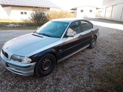 Usata BMW 316 118 CV (86 kW) 2000 Andere farben Berlina