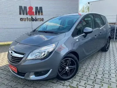 Begagnad Opel Meriva Style 140 HK (102 kW) 2015 Grå Minibuss
