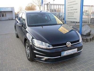 Gebraucht VW Golf VII Sound 125 PS (91 kW) 2017 Deep black perleffekt Kombi