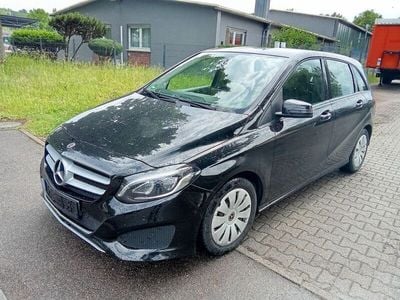 Mercedes B180