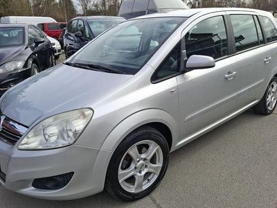 Usata Opel Zafira Edition 140 CV (102 kW) 2009 Argento Monovolume