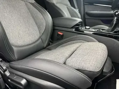 Gebraucht Mini One Clubman Classic 102 PS (75 kW) 2022 Grün metallic Kombi