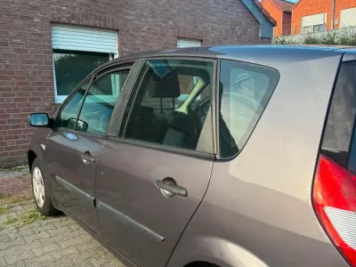 Gebraucht Renault Mégane II 2005 Grau Kleinwagen