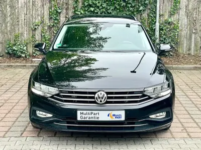 Gebraucht VW Passat Business 150 PS (110 kW) 2020 Schwarz Kombi