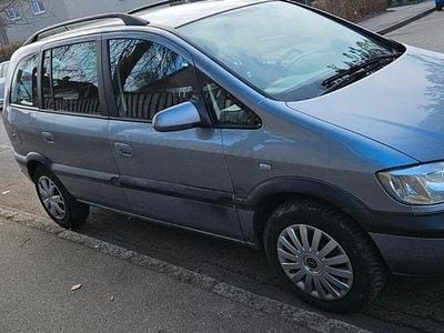 Gebraucht Opel Zafira Elegance 125 PS (91 kW) 2003 Grau Van / Kleinbus