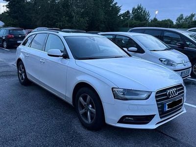 Gebraucht Audi A4 150 PS (110 kW) 2015 Weiß Kombi