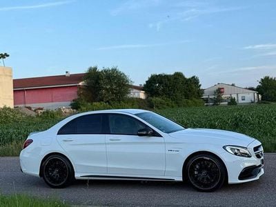 Mercedes C63 AMG