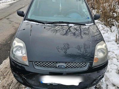 Schwarz Gebraucht 2007 Ford Fiesta Kleinwagen | 1.200 € (Fairer Preis)