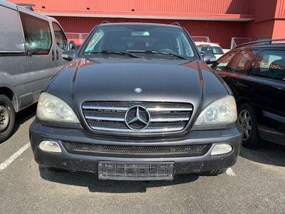 Mercedes ML400