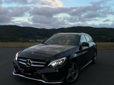 Usata Mercedes C220 AMG line 170 CV (125 kW) 2017 Nero Station wagon