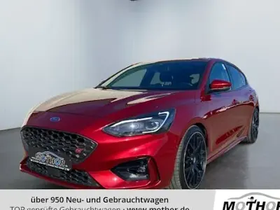 Gebraucht Ford Focus ST 280 PS (205 kW) 2020 Rot Limousine