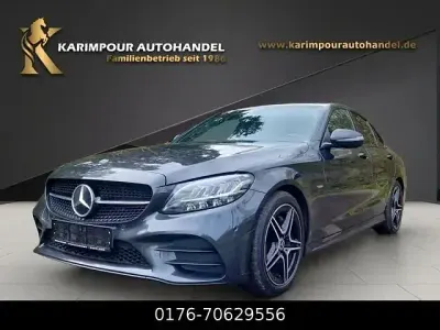 Gebraucht Mercedes C220 AMG 194 PS (142 kW) 2021 Andere Limousine
