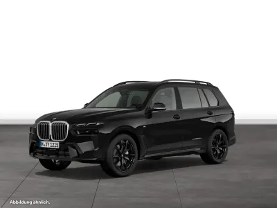 Usata BMW X7 M Sport 340 CV (250 kW) 2025 Nero SUV