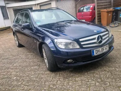 Gebraucht Mercedes C220 170 PS (125 kW) 2009 Andere farben Kombi