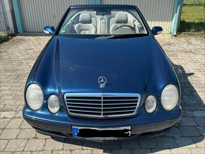 Second-hand Mercedes CLK230 Elegance 193 CP (141 kW) 2000 Albastru Cabrio