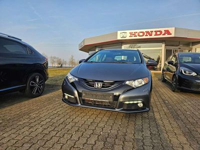 Grau Gebraucht 2014 Honda Civic Elegance Kombi | 11.990 € (Etwas zu teuer)