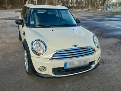 Usata Mini Cooper 98 CV (72 kW) 2010 Bianco Utilitaria