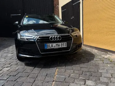 Gebraucht Audi A4 Ambiente 190 PS (139 kW) 2017 Schwarz Kombi