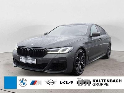 Grau Gebraucht 2022 BMW 550 Performance Limousine | 57.390 € (Etwas zu teuer)