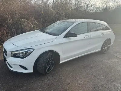 Gebraucht Mercedes CLA220 177 PS (130 kW) 2016 Weiß Limousine