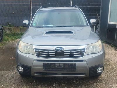 Gebraucht Subaru Forester Comfort 147 PS (108 kW) 2010 Silber SUV