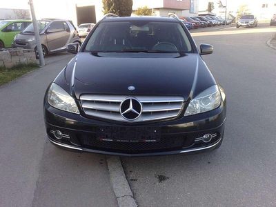 Gebraucht Mercedes C200 Avantgarde 136 PS (100 kW) 2010 Schwarz Kombi