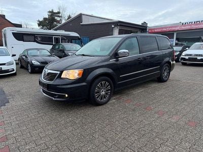 Gebraucht Lancia Voyager S 177 PS (130 kW) 2015 Colore esterno (black) Van / Kleinbus