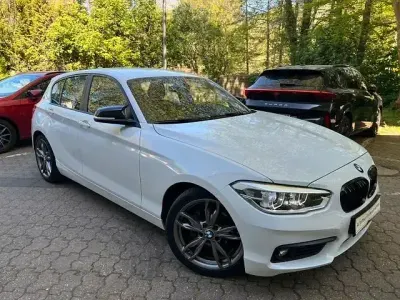 Usata BMW 118 Advantage 136 CV (100 kW) 2016 Bianco Utilitaria