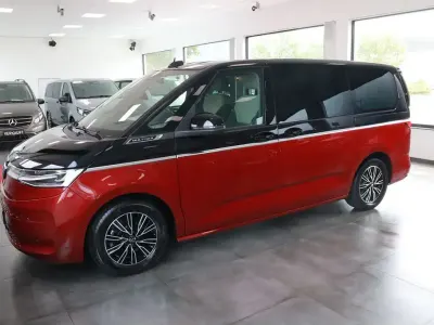 Gebraucht VW Multivan Style 150 PS (110 kW) 2023 Rot Van / Kleinbus