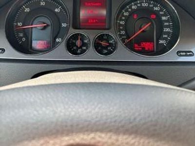 Silber Gebraucht 2008 VW Passat Kombi | 5.000 € (Etwas zu teuer)