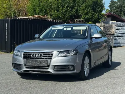 Gebraucht Audi A4 160 PS (117 kW) 2010 Grau Limousine