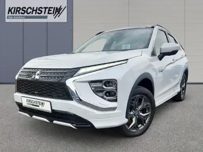 Begagnad Mitsubishi Eclipse Top 2022 Vit SUV