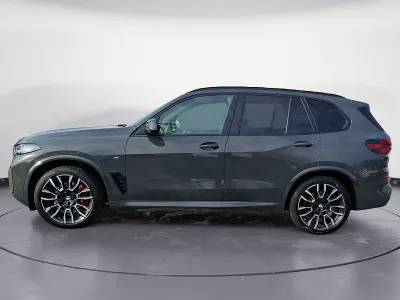 Używany BMW X5 M Sport 340 KM (250 kW) 2024 Szary SUV