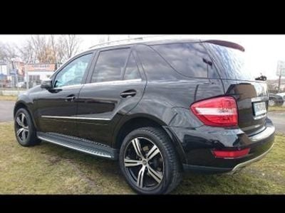 Schwarz Gebraucht 2010 Mercedes ML350 SUV | 22.999 €