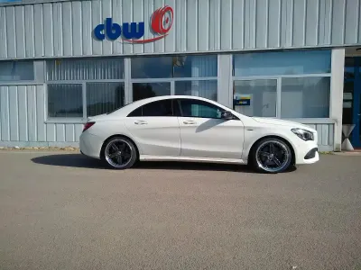 Gebraucht Mercedes CLA250 218 PS (160 kW) 2016 Weiß Coupé