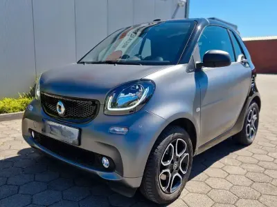 Gebraucht Smart ForTwo Cabrio Passion 90 PS (66 kW) 2016 Grau Cabrio