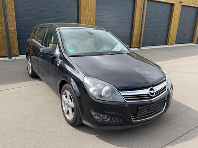 Gebraucht Opel Astra 109 PS (80 kW) 2007 Schwarz Limousine