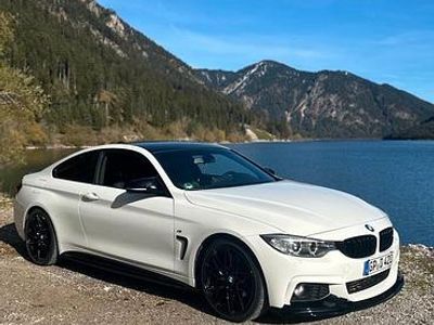 Gebraucht BMW 420 M Sport 258 PS (189 kW) 2014 Weiß Coupé