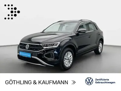 Gebraucht VW T-Roc Life 116 PS (85 kW) 2025 Deep black perleffekt SUV